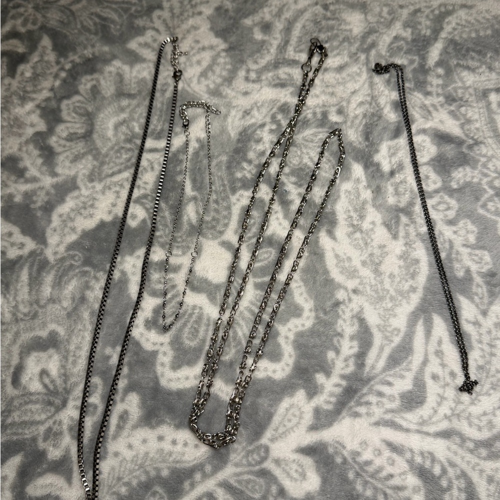 Elegant Silver Chain Necklace Set